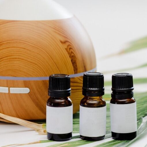 cropped-essential-oils-with-diffuser-2021-08-29-05-17-48-utc.jpg