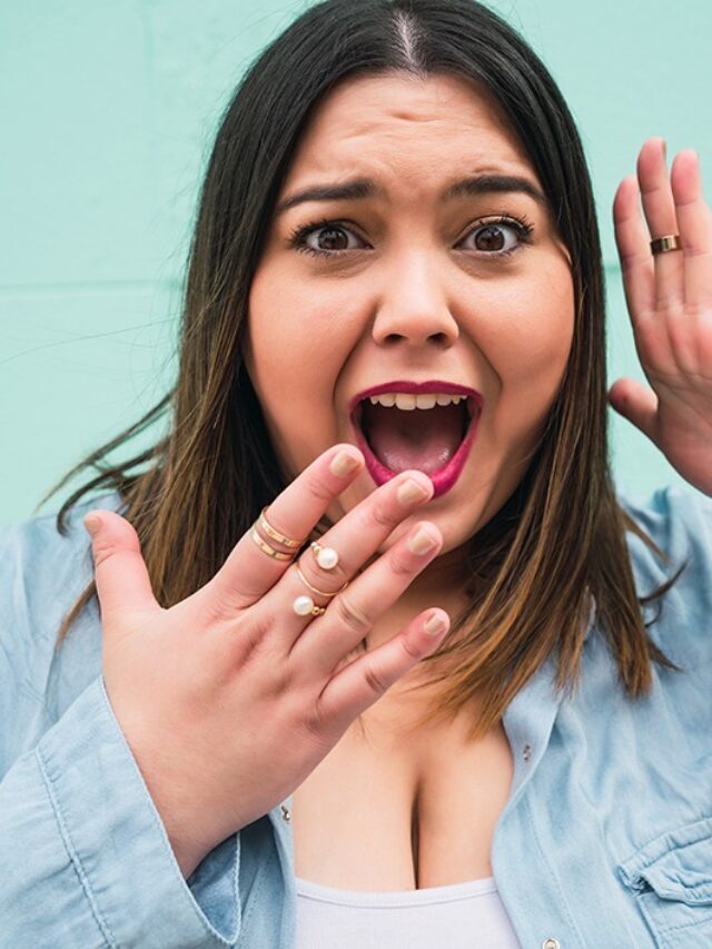 cropped-young-woman-with-shocked-expression-2021-08-29-21-52-59-utc.jpg